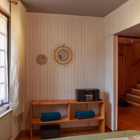 En Provence Avec Terrasse Dans Le Village Villa Gréoux-les-Bains