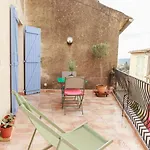 Villa En Provence Avec Terrasse Dans Le Village Greoux-les-Bains