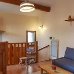 En Provence Avec Terrasse Dans Le Village *