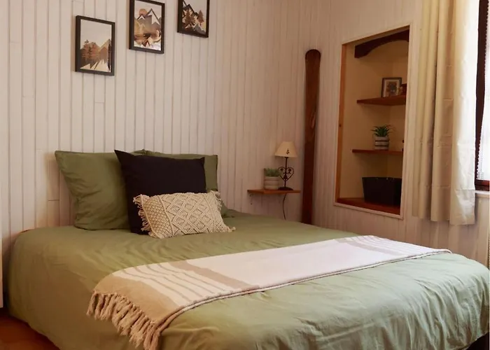 En Provence Avec Terrasse Dans Le Village Villa