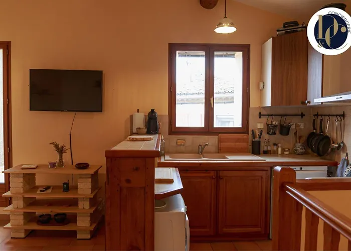 Villa En Provence Avec Terrasse Dans Le Village Gréoux-les-Bains