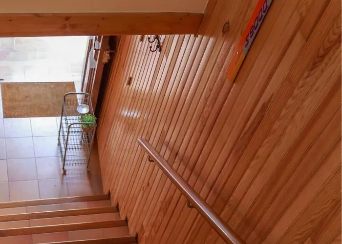 En Provence Avec Terrasse Dans Le Village Gréoux-les-Bains